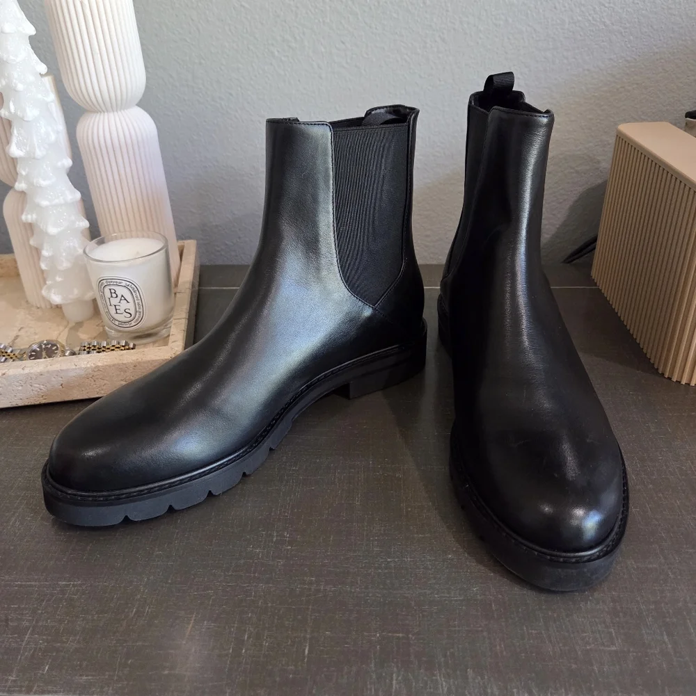 Stuart Weitzman Dylan Black Ankle Boots